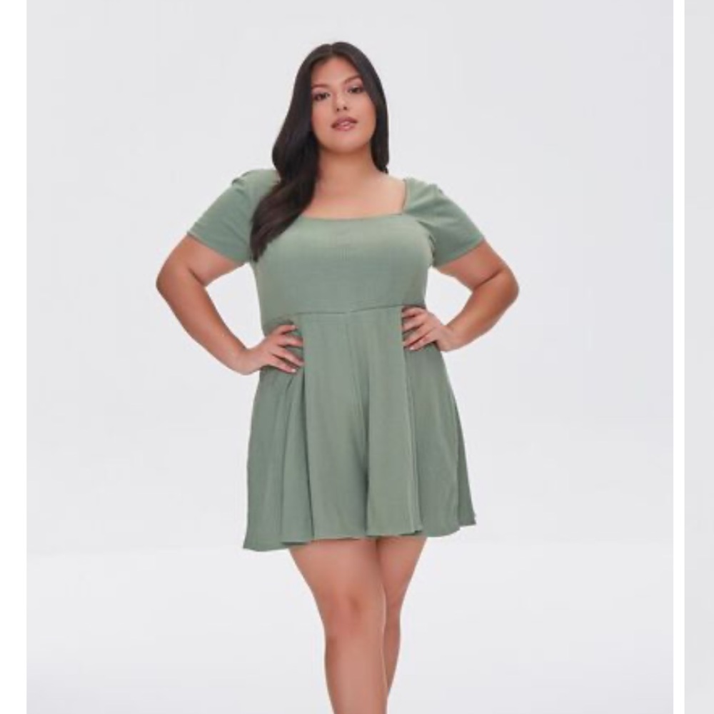 Forever 21+ Plus Size Square Neck Romper - Picture 8 of 8
